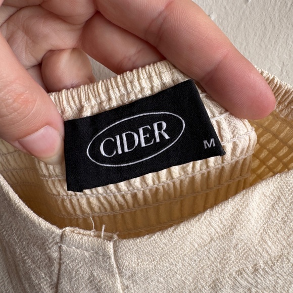 CIDER Summer Dress with Slit - Size Medium - Picture 6 of 8